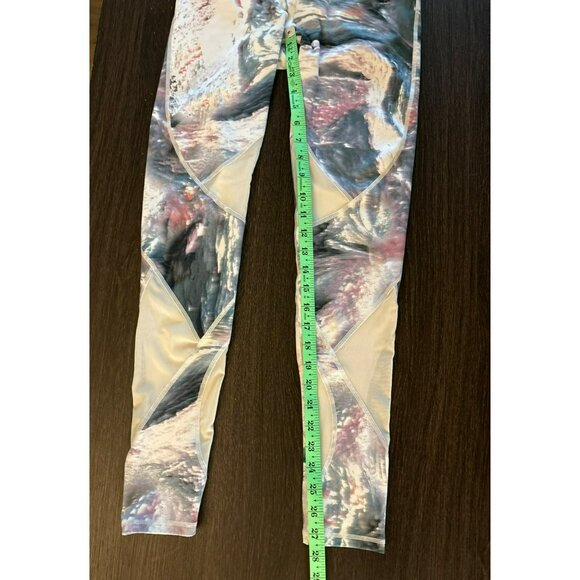 Fabletics Lillian Powerhold Leggings With Mesh Panels Size Small - Picture 8 of 8